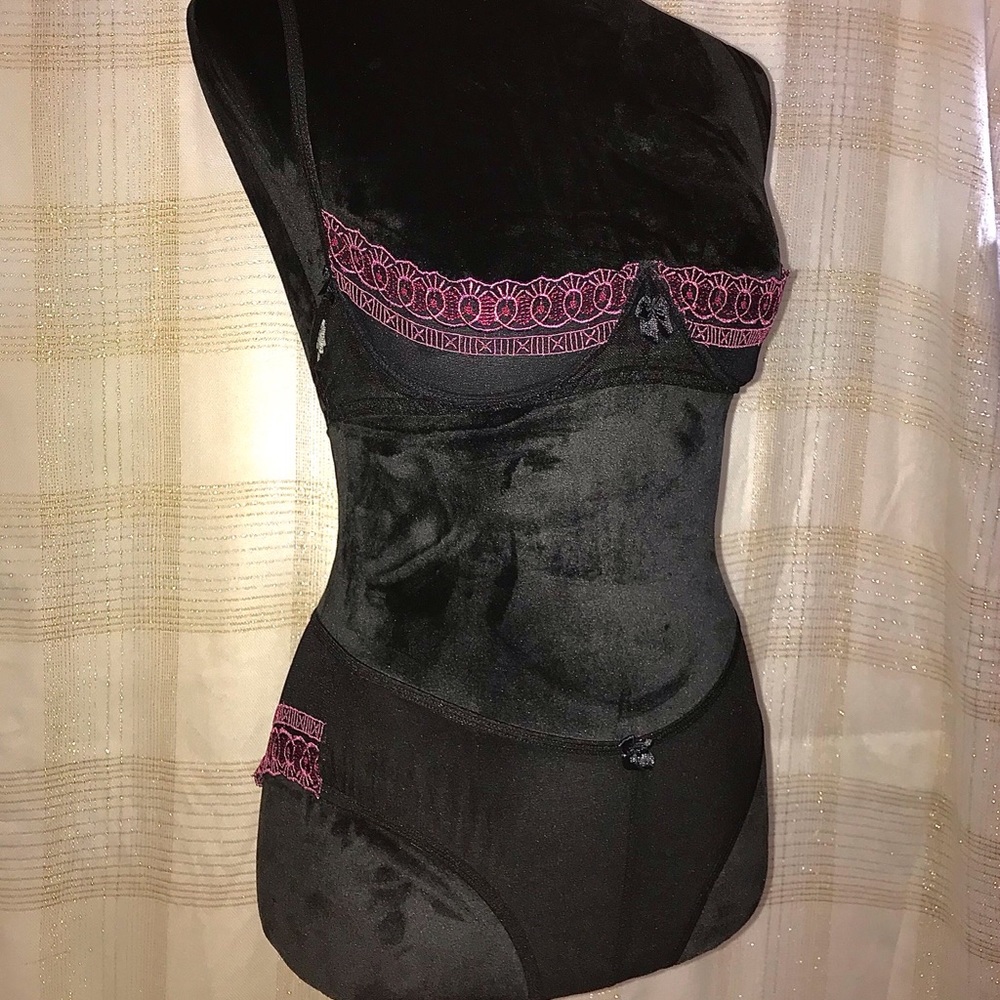 Daphne Vintage Lingerie 2pc set